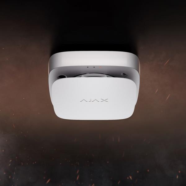 Ajax FireProtect 2 SB (Heat Smoke CO) (8EU) white (49557) kombinovaný teplotní a kouřový detektor požáru2