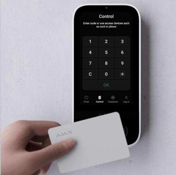 Ajax KeyPad TouchScreen (8EU) ASP black (58454) Bezdrátová dotyková klávesnice s IPS obrazovkou2