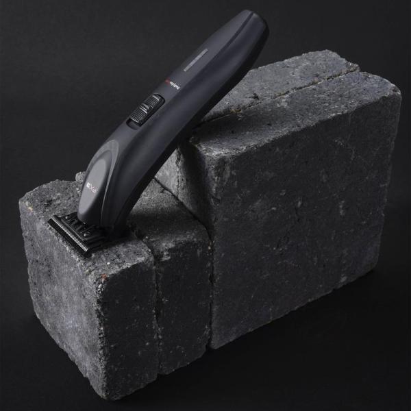 BaByliss Pro 4 FXX3TBE zastřihovač,  na vlasy a vousy,  profesionální,  čepele z titanu,  černá1