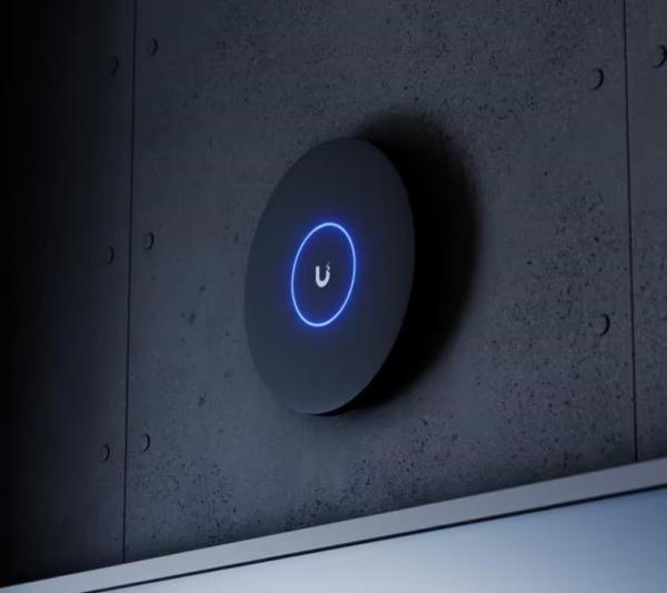 UBNT UniFi U7-Pro-XGS, bez PoE adaptéru, černá0