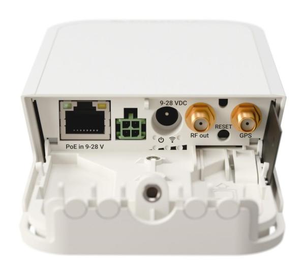 MikroTik RBwAPR-2nD&R11e-LR9G 2, 4GHz LoRa gateway wAP LR9G kit2