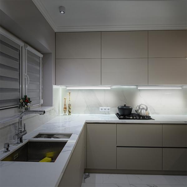 Solight LED kuchyňské svítidlo T5,  vypínač,  9W,  4100K,  54cm1
