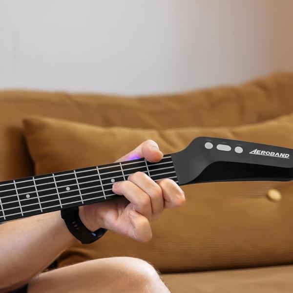 Aeroband Guitar - Smart Elektrická Kytara pouzdro, černá4