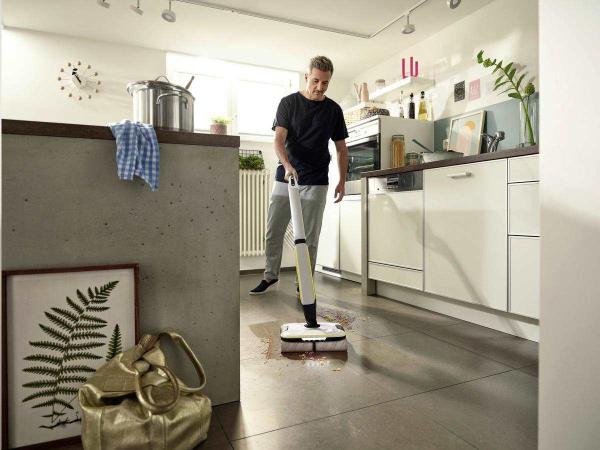 BAZAR - Karcher FC 7 Cordless Premium 1.055-760.0 AKU Podlahová myčka - opraveno2