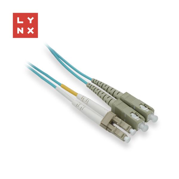 LYNX duplexní patch kabel MM,  OM3,  LC/ SC,  50/ 125µm,  2m