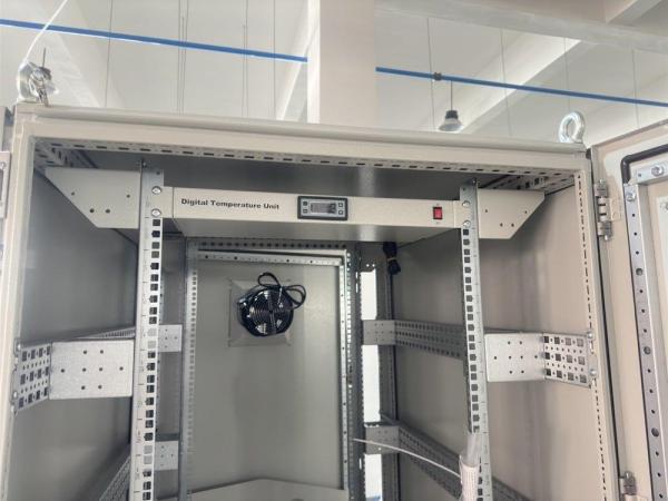 XtendLan 19" venkovní stojanový rozvaděč 42U 800x1000,  krytí IP54,  nosnost 1600kg,  podstavec,  ventilace,  termostat,  šedý12