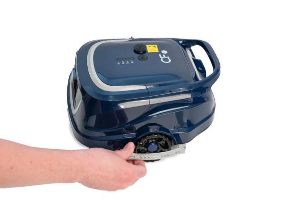 CF 55 AKU automatický vysavač1
