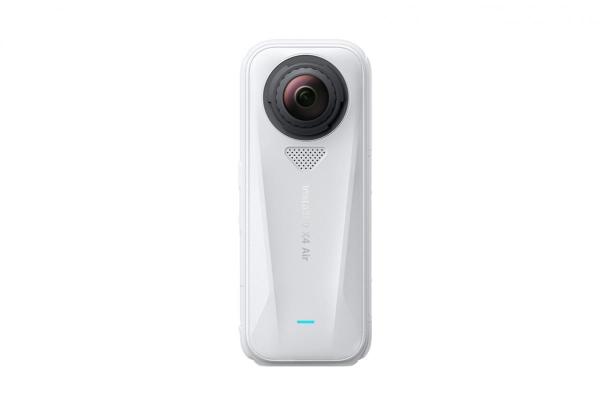 Insta360 X4 Air Starter Bundle akční kamera,  Bílá,  8K /  30fps,  4K/  až 60fps,  6osý gyroskop,  360°,  Active HDR,  vodotěsná3
