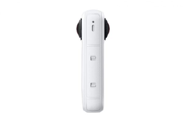 Insta360 X4 Air Starter Bundle akční kamera,  Bílá,  8K /  30fps,  4K/  až 60fps,  6osý gyroskop,  360°,  Active HDR,  vodotěsná5