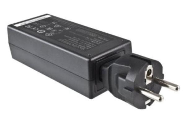 Adaptér CEE 7/ 7 na IEC C13 napětí 230V,  10A2