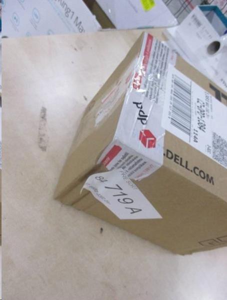 BAZAR - DELL 480GB SSD SATA Read Int. 6Gbps 512e 2.5" with 3.5" HYB CARR CK T360, T560, R360,R450 - poškodeny obal1