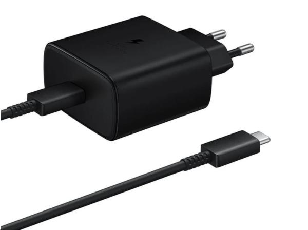 Cestovná nabíjačka Samsung EP-TA845XBE,  rýchle nabíjanie 45 W,  USB-C,  čierna