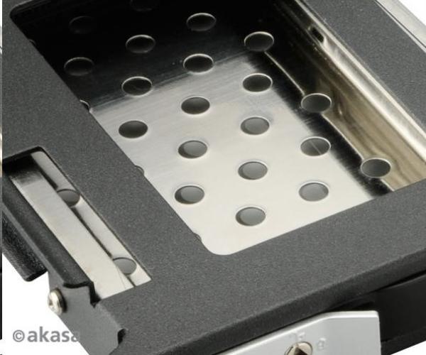 AKASA HDD box Lokstor M23,  2.5" SATA HDD/ SSD na internú pozíciu PCI,  čierna2