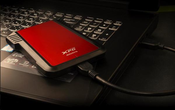 ADATA External BOX EX500 2, 5" USB 3.0 (7 mm/  9.5 mm HDD/ SSD)8