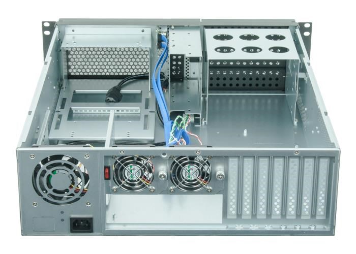 Skriňa CHIEFTEC Rackmount 3U ATX/ mATX,  UNC-310A-B,  zdroj BDF-600S (600W)4 