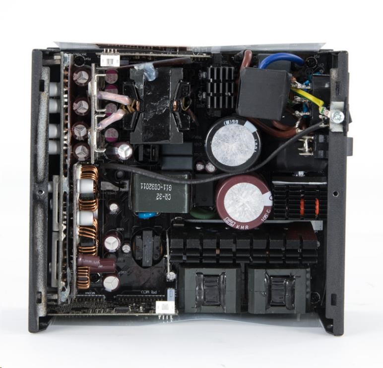 CHIEFTEC Chieftronic GPU-1050FC,  1050W,  PFC,  14cm ventilátor,  80+ Platinum8 