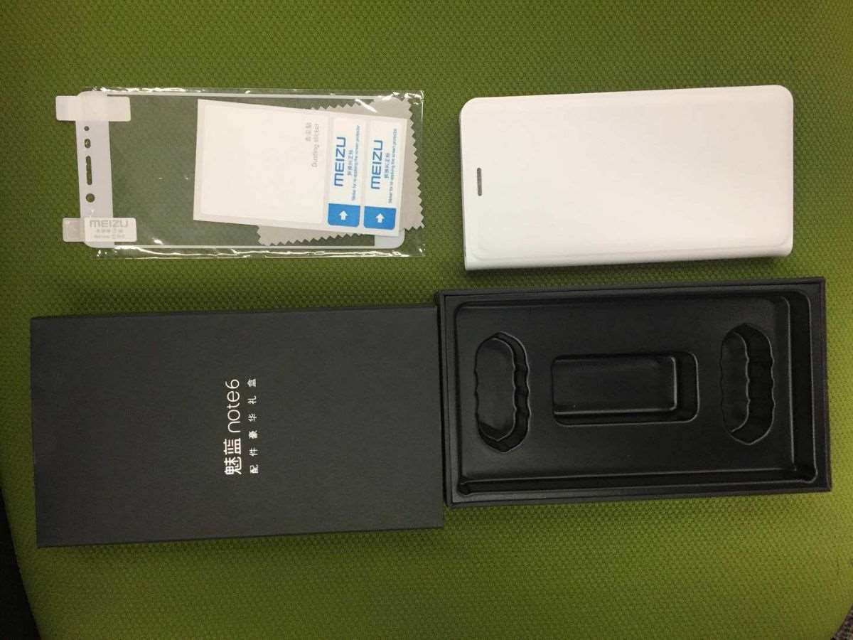 MEIZU Ochranné puzdro pre Meizu M6 Note,  biele (flipové puzdro s fóliou,  darčekové balenie)0 