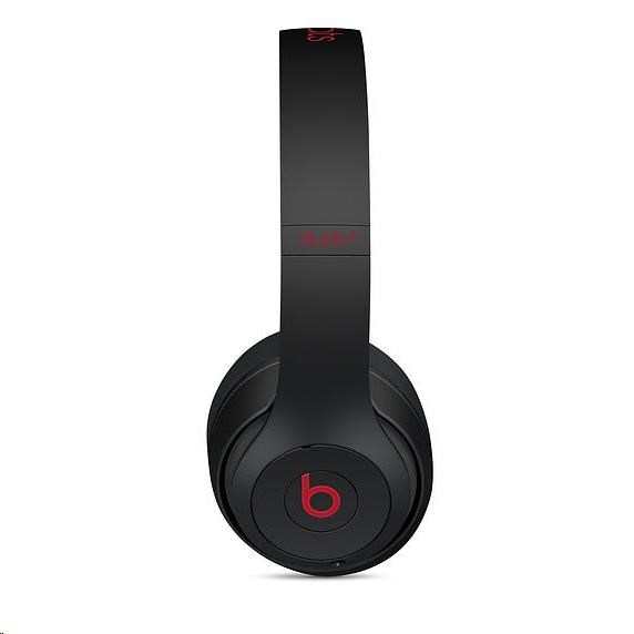 Beats Studio3 Wireless Over-Ear Headphones - The Beats Decade Collection - Defiant Black-Red7 