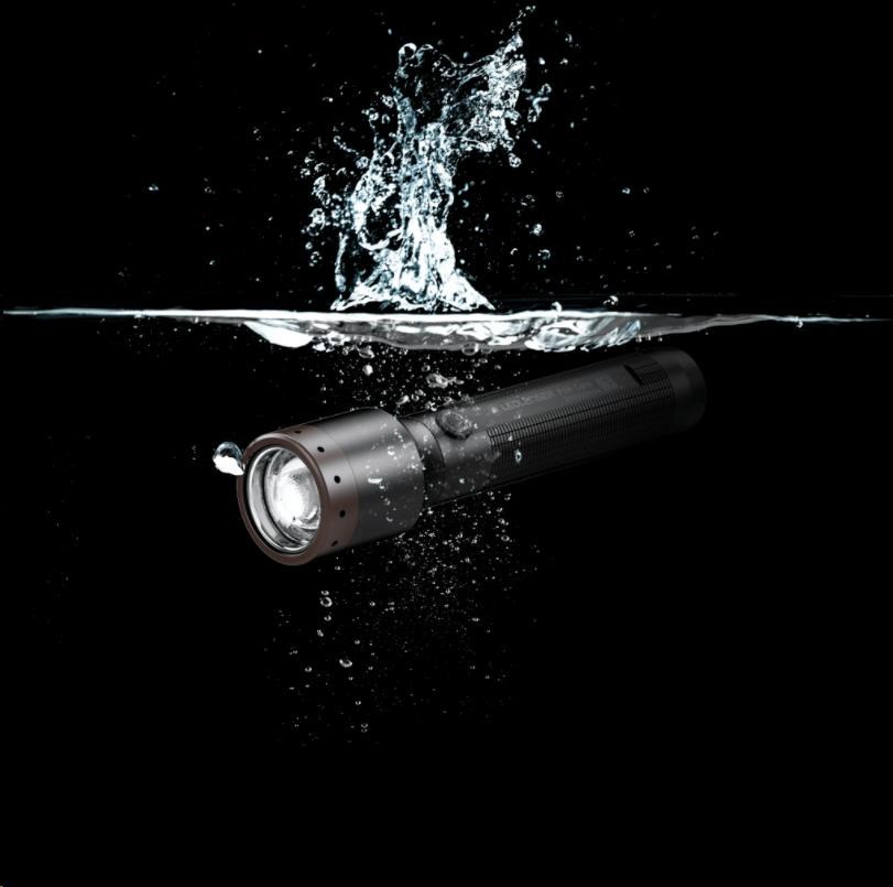 LEDLENSER P6R CORE ruční svítilna4 