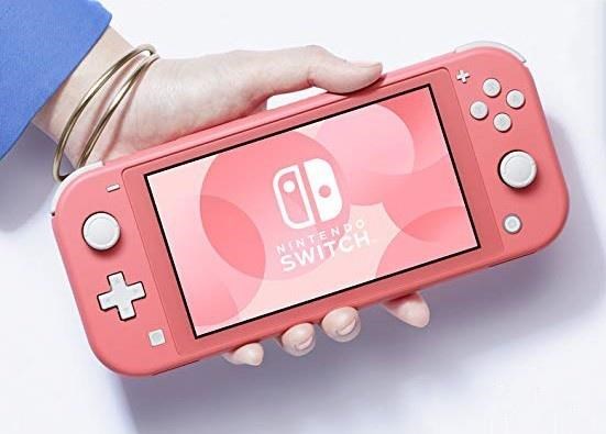 Nintendo Switch Lite Coral1 