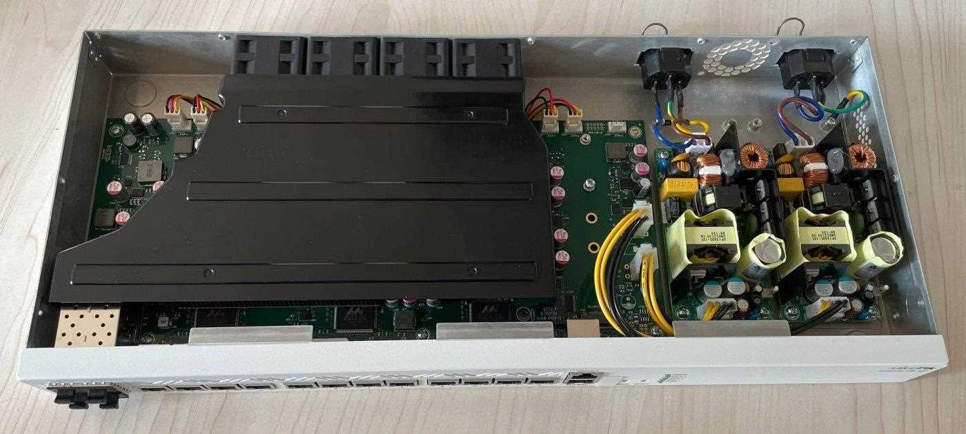 MikroTik Cloud Core Router,  CCR2116-12G-4S+3 