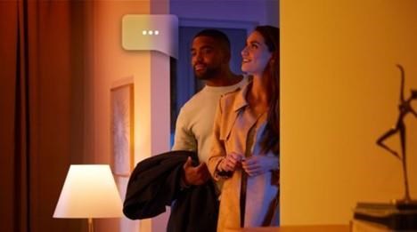 PHILIPS Hue Elipse White and Color Ambiance 6, 5W E277 