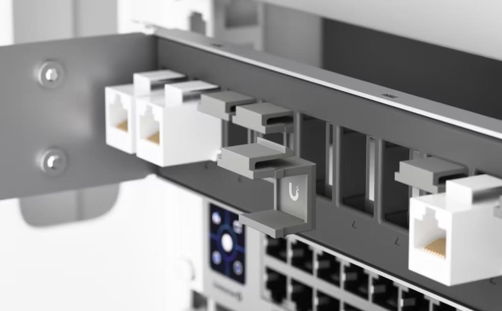 UBNT UACC-Keystone-Blank-Insert záslepka patch panelu2 