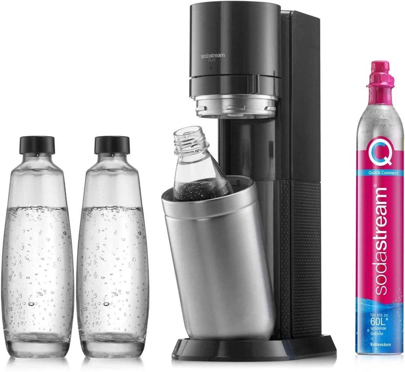 SodaStream Duo Titan Promo-Pack výrobník sody, 2 skleněné láhve, 1 plastová láhev, bombička s CO2, černý0 