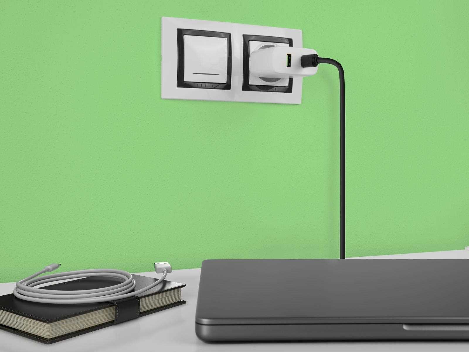 AVACOM HomePRO+ síťová nabíječka s Power Delivery 65W s výstupy USB-C a USB-A2 