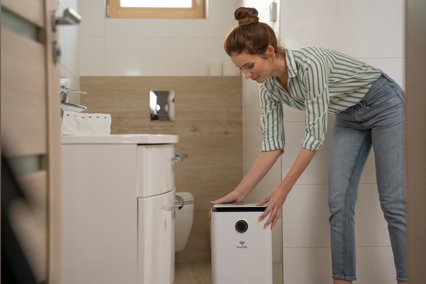 BAZAR - TrueLife AIR Dehumidifier DH5 Touch - odvlhčovač vzduchu - Poškozený obal (Komplet)7 