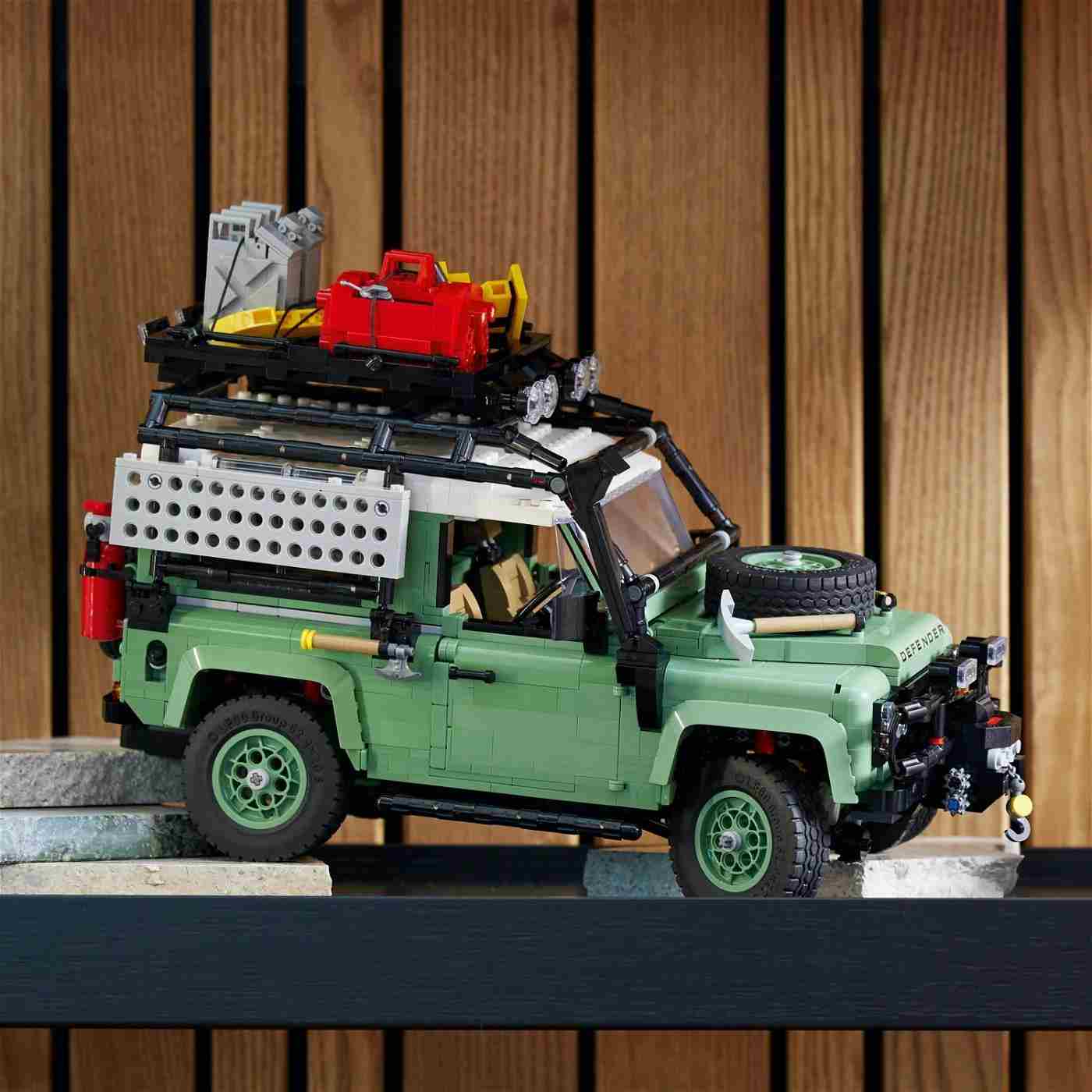 BAZAR - LEGO Icons - Land Rover Classic Defender 90 (10317) - Poškozený obal3 