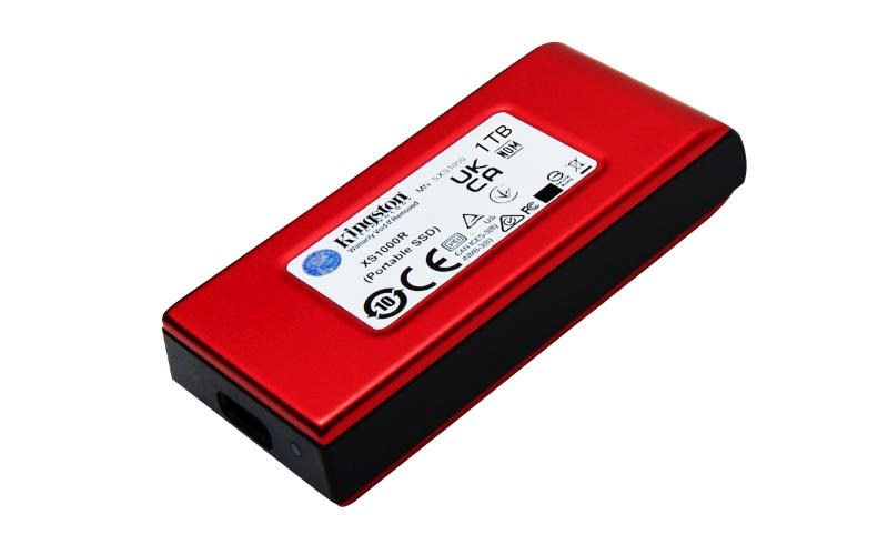 Kingston Externí SSD 1TB XS1000,  USB 3.2,  červená3 