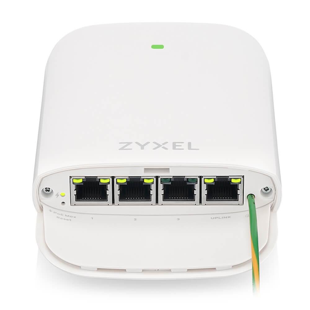 Zyxel PoE12-3PD,  4x 1Gb port PoE extender. 45W PoE budget,  IP55 rated (outdoor)4 