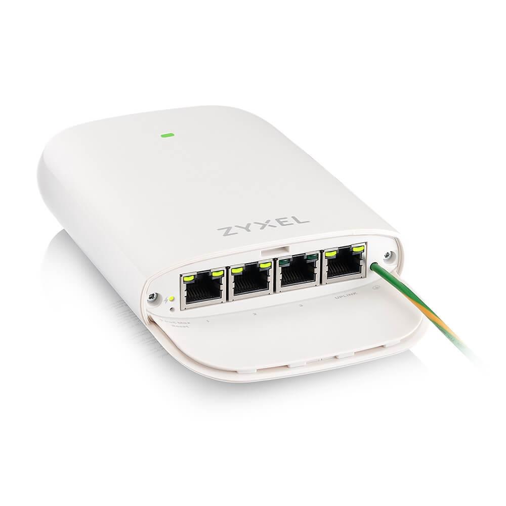 Zyxel PoE12-3PD,  4x 1Gb port PoE extender. 45W PoE budget,  IP55 rated (outdoor)5 