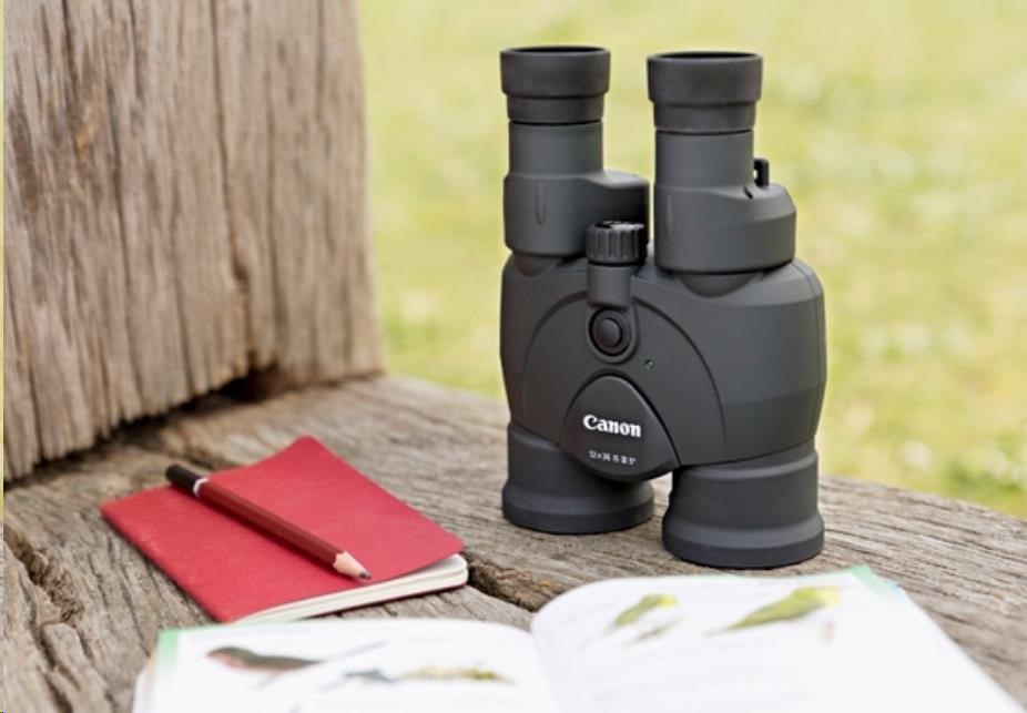 Canon Binocular 12 x 36 IS III dalekohled3 