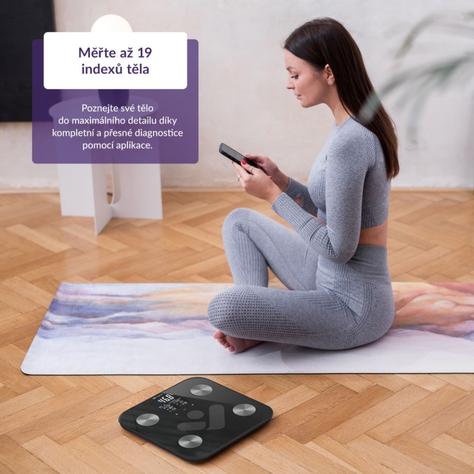 TrueLife FitShape S6 BT - Bioelektrická impedanční bluetooth váha - černá2 