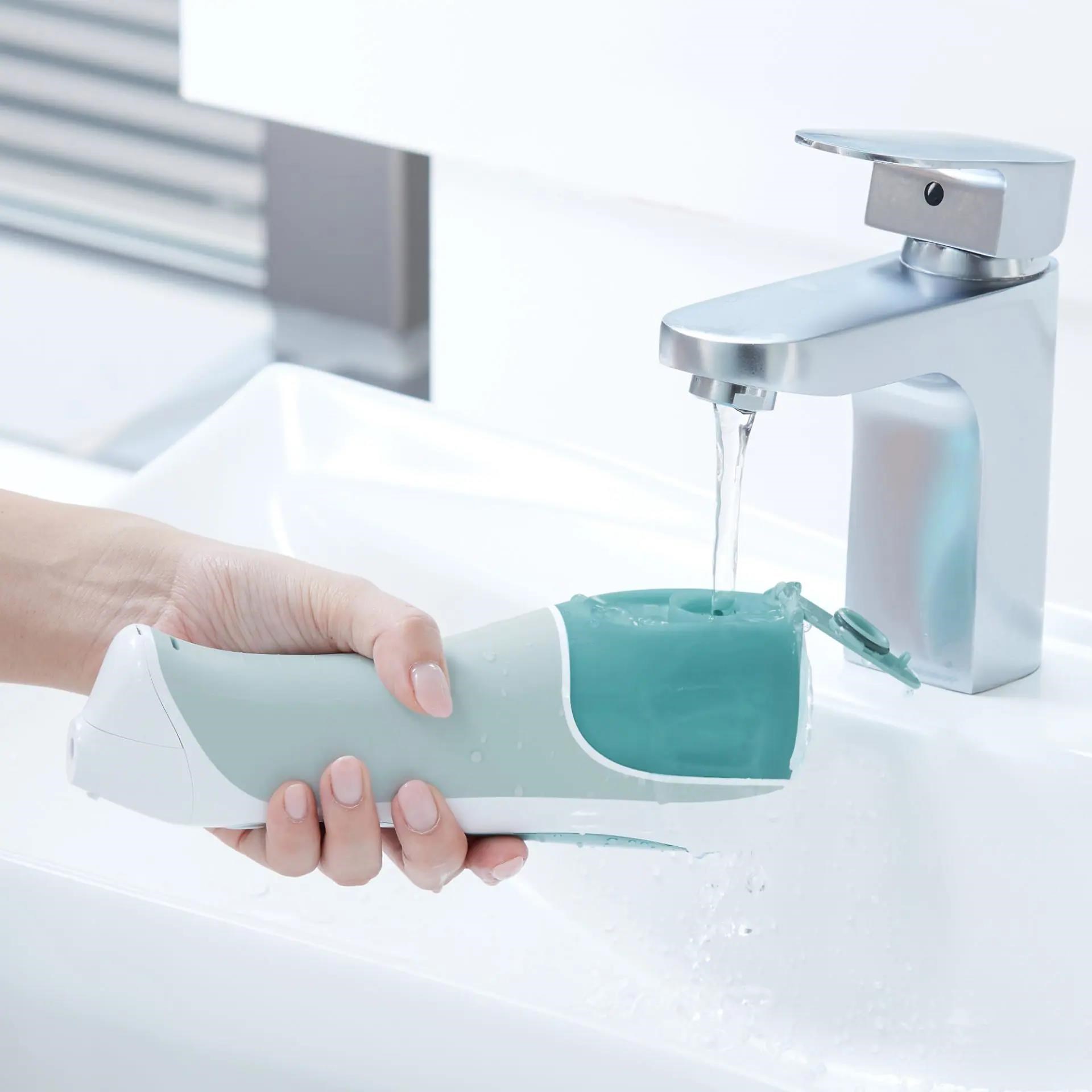 Panasonic EW1313G303 ústní sprcha s tryskou,  IPX7,  až 590 kPa,  130 ml,  ortodontická tryska13 