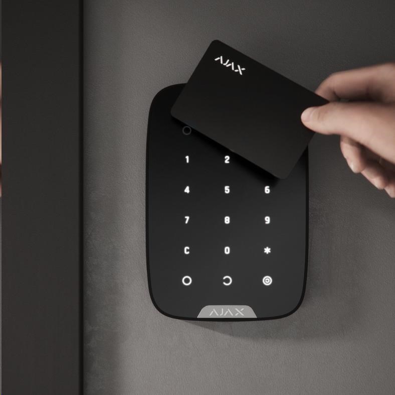 Ajax KeyPad Plus black (26077)4 