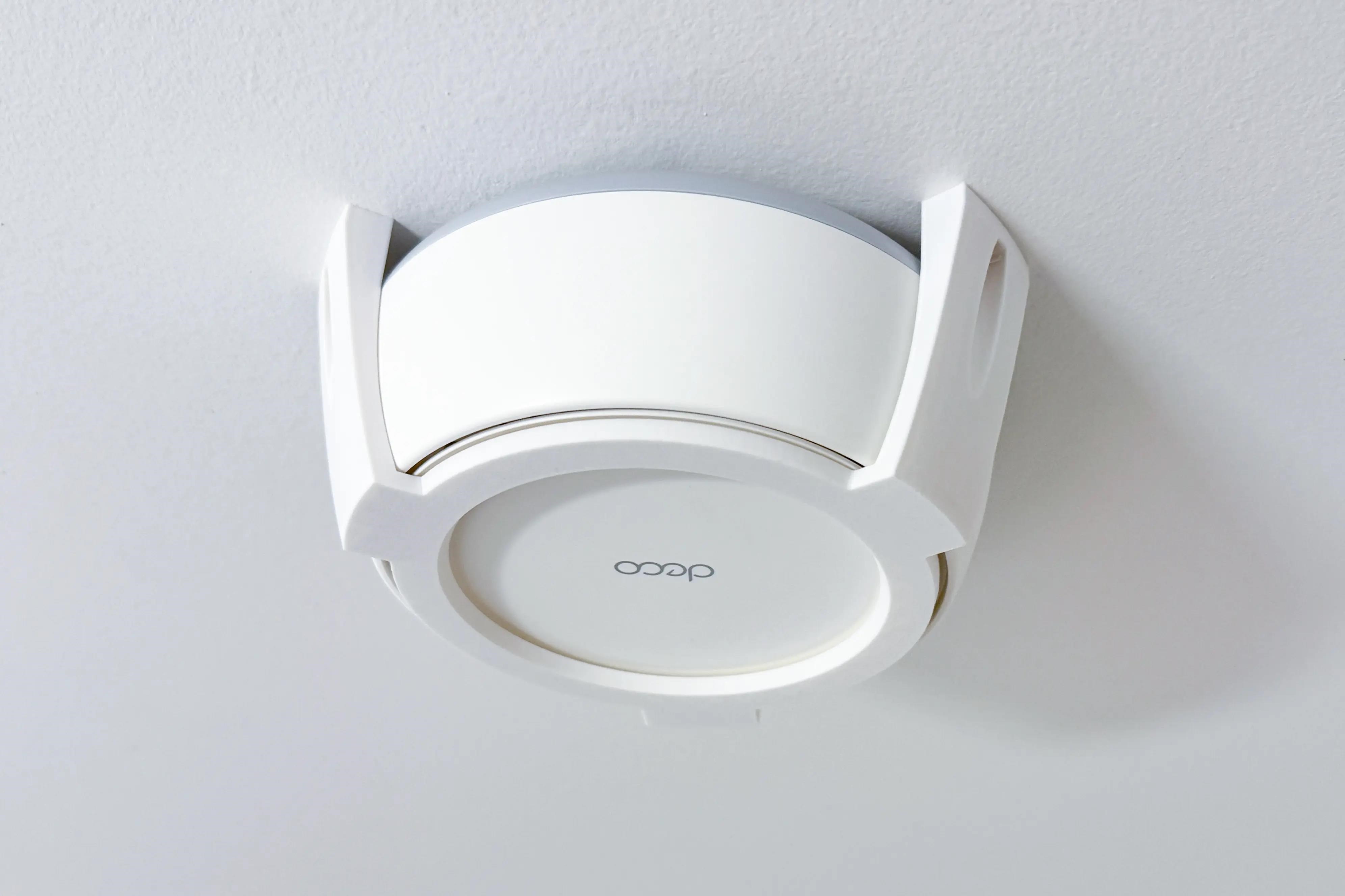 TP-Link D-BE2X Držák na strop i stěnu pro DECO BE25,  bílý0 