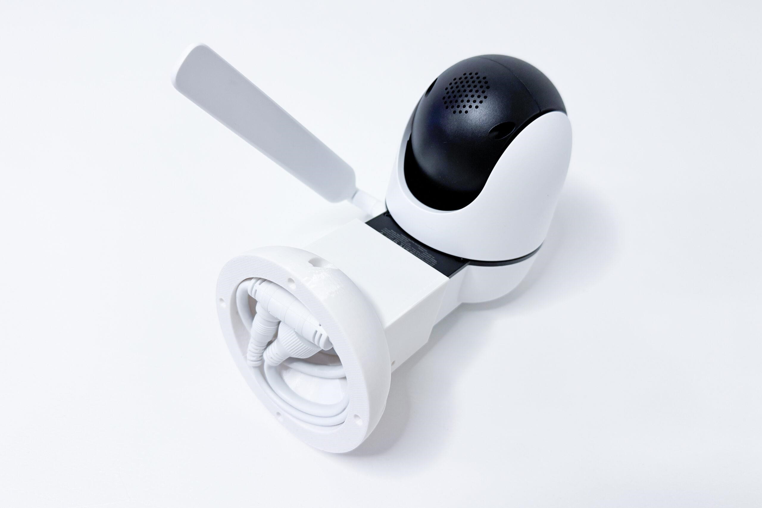TP-LINK držák/ stojan pro kamery Tapo C501GW na stěnu,  bílý s krytkou kabelů (1ks)6 