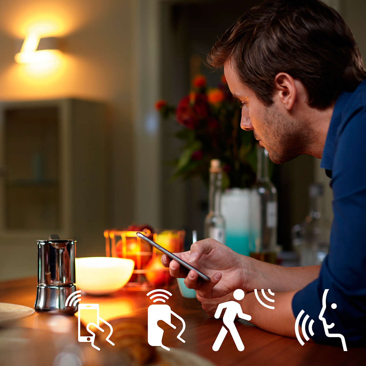 PHILIPS Hue White Ambiance, 2x žárovka 4,2W GU107 