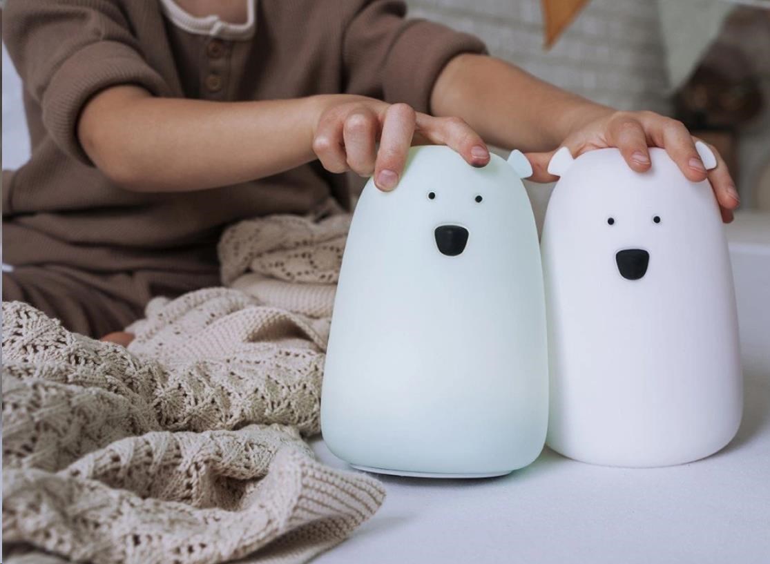 Rabbit & Friends Dotyková lampička medvídek s ovládáním | Bílá0 