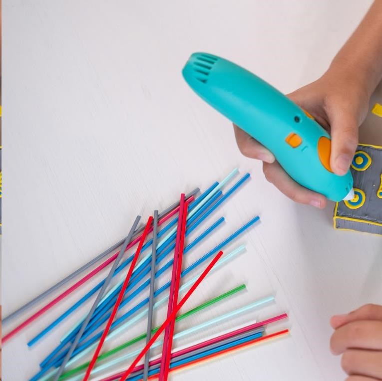 3Doodler 3D Pero Start+ Bundle + 147 náplní, 12 šablon, 9 karet aktivit, podložka2 