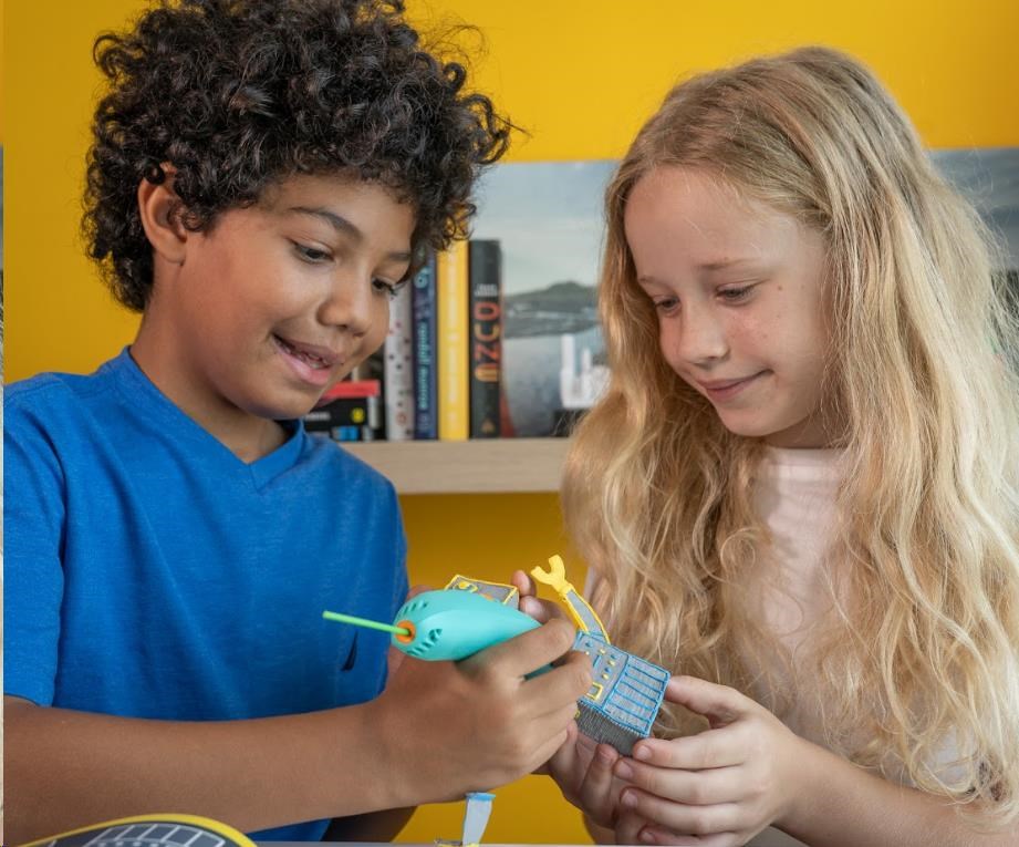 3Doodler 3D Pero Start+ Bundle + 147 náplní, 12 šablon, 9 karet aktivit, podložka7 