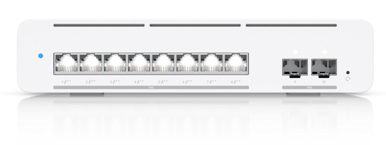 UBNT Pro XG 8 PoE Switch1 