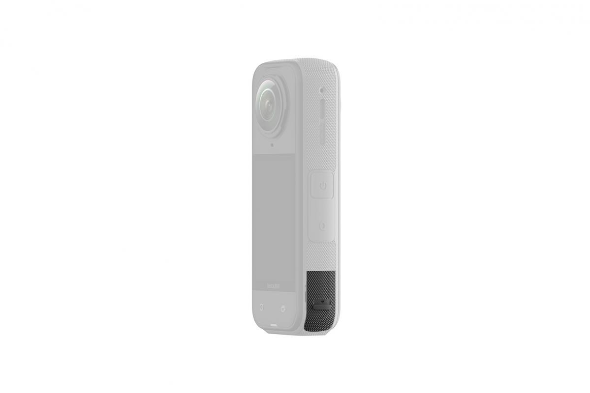 Insta360 X5 krytka USB portu4 