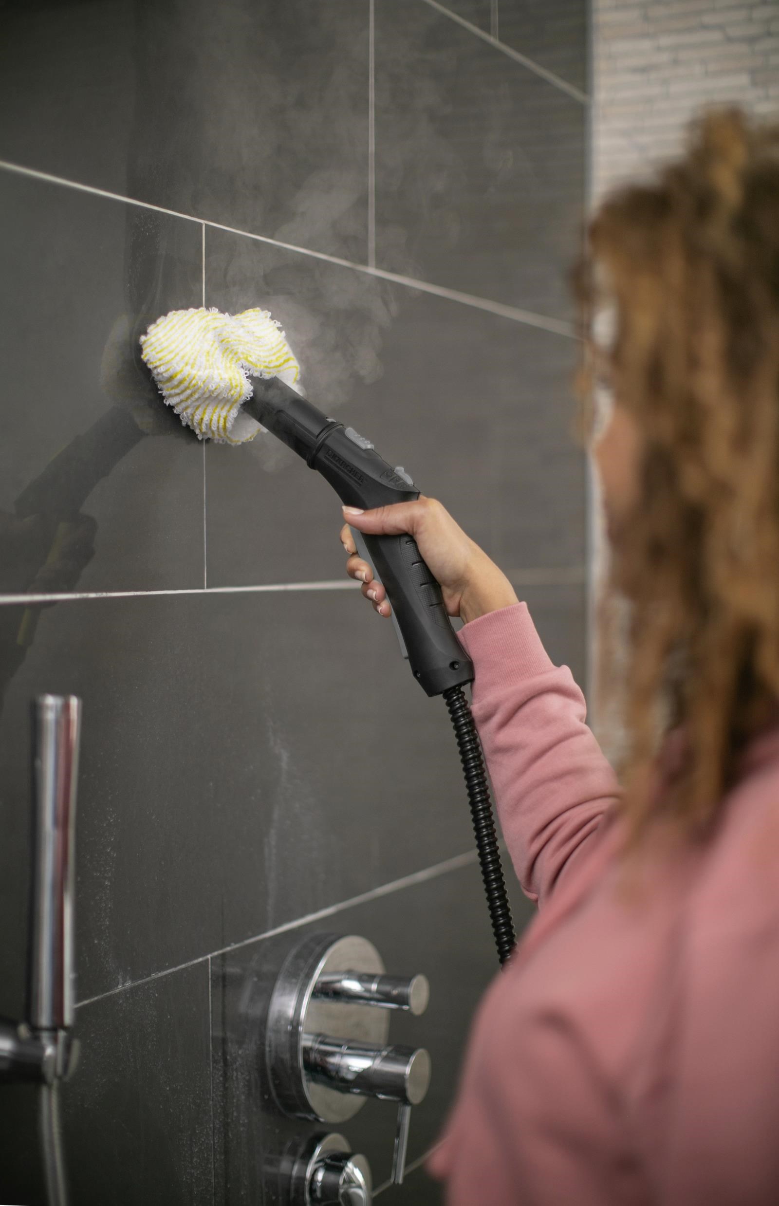 Kärcher SC 2 Deluxe parní čistič,  1500 W,  3.2 bar,  zabijí až 99.999% koronavirů a bakterií9 