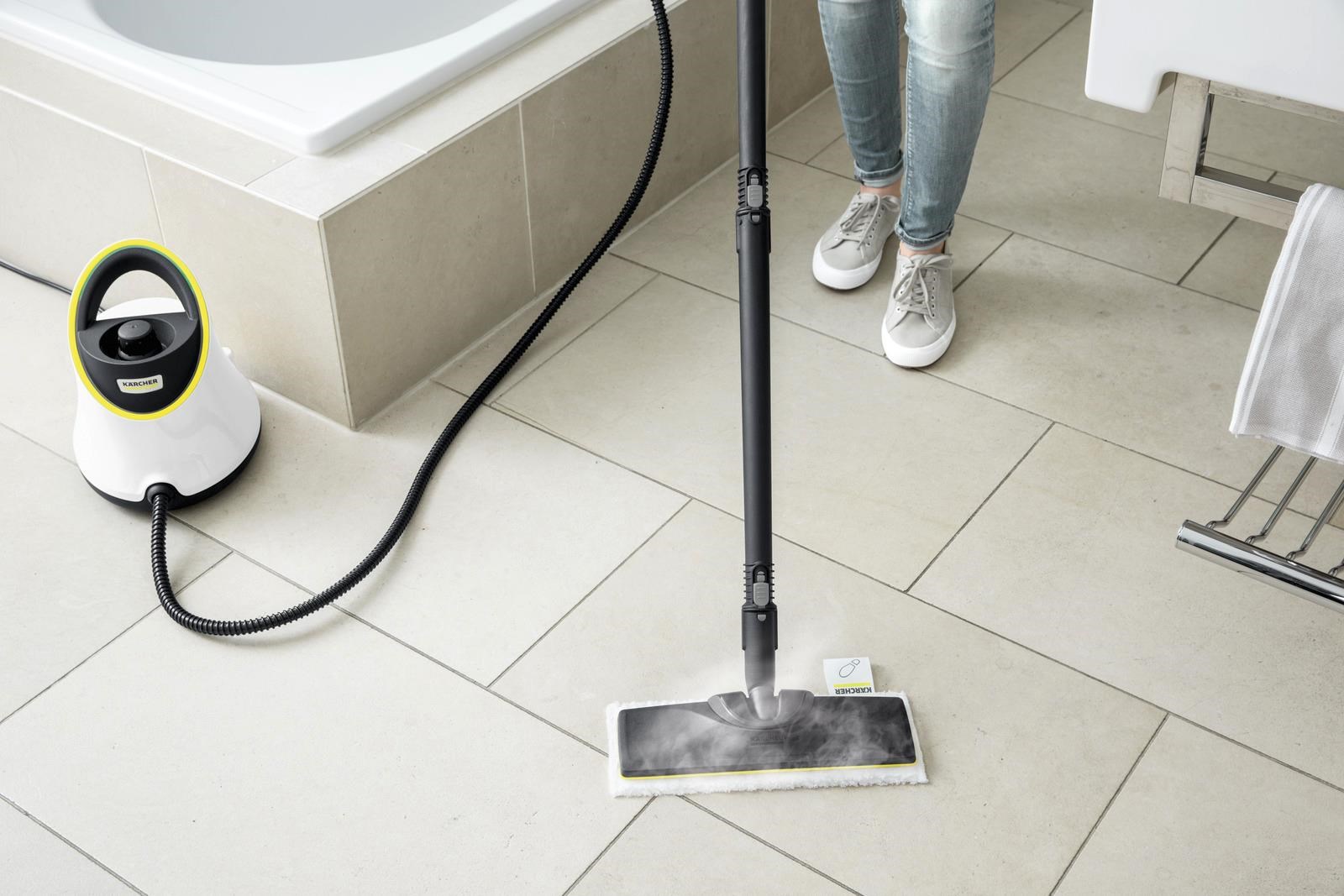 Kärcher SC 2 Deluxe parní čistič,  1500 W,  3.2 bar,  zabijí až 99.999% koronavirů a bakterií10 