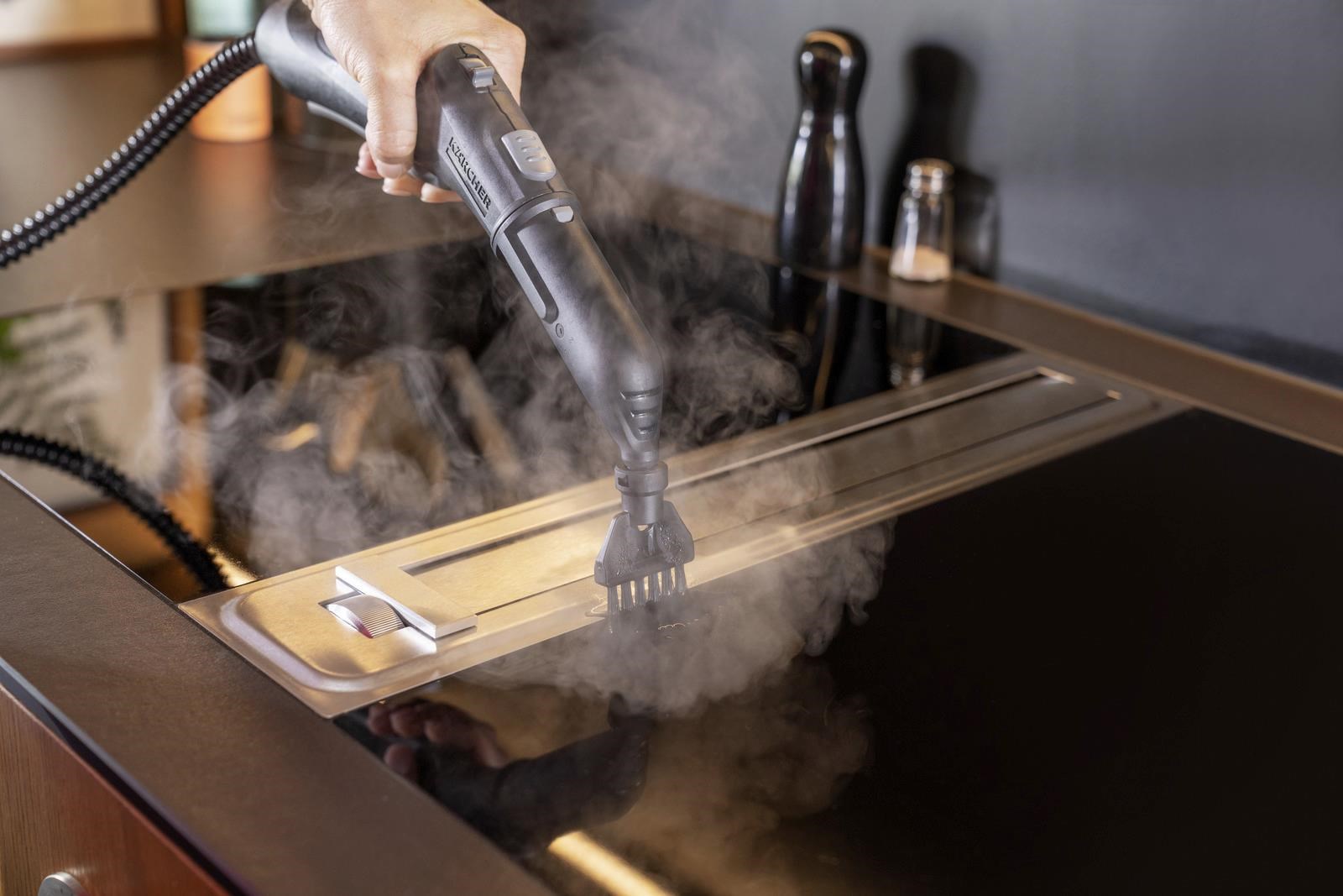 Kärcher SC 2 Deluxe parní čistič,  1500 W,  3.2 bar,  zabijí až 99.999% koronavirů a bakterií7 
