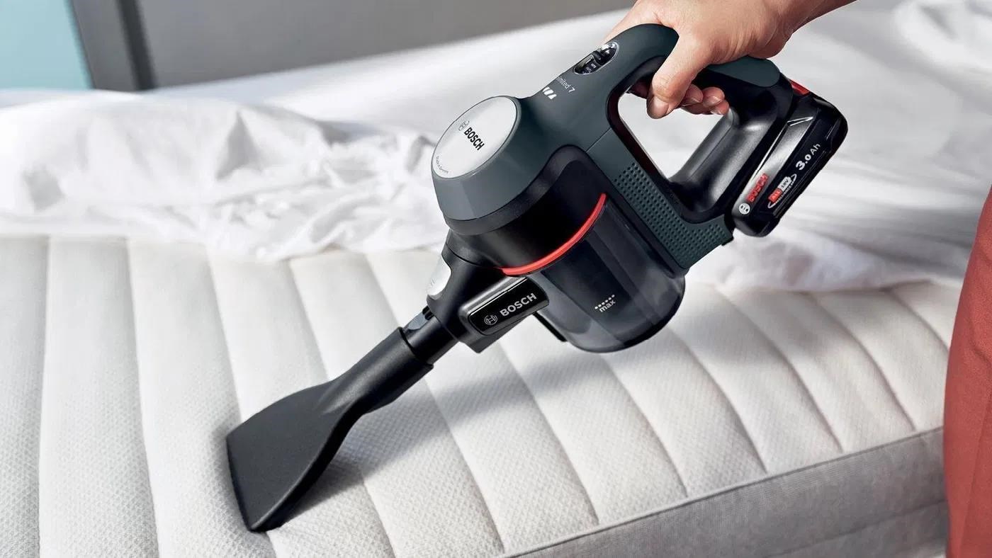 Bosch Unlimited 7 Grafit tyčový vysavač,  akumulátorový,  HEPA H13 filtr,  na všechny druhy podlah,  šedá2 